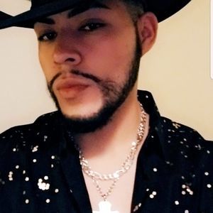 Meet your Posher, Alejandro